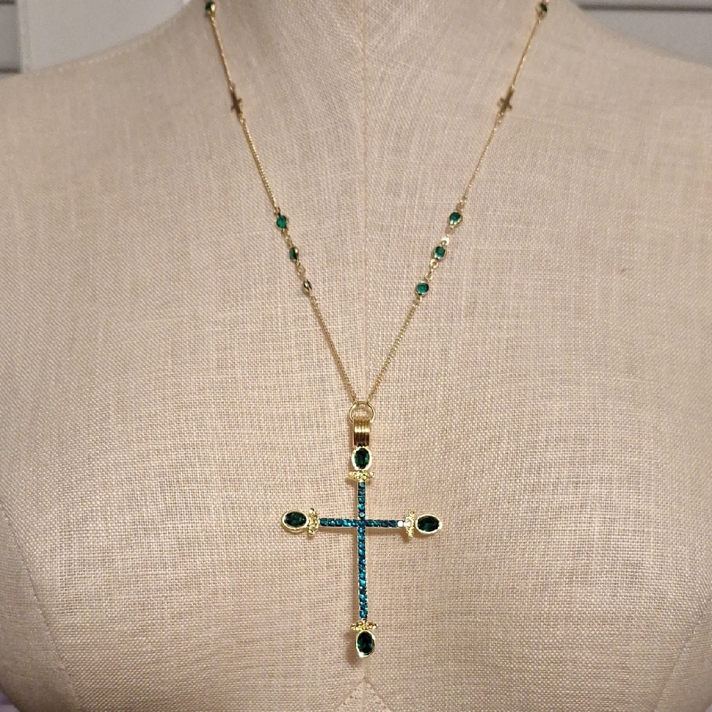 Elegant Gold and Green Cross Necklace
